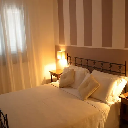 Отель Rosalba 2*